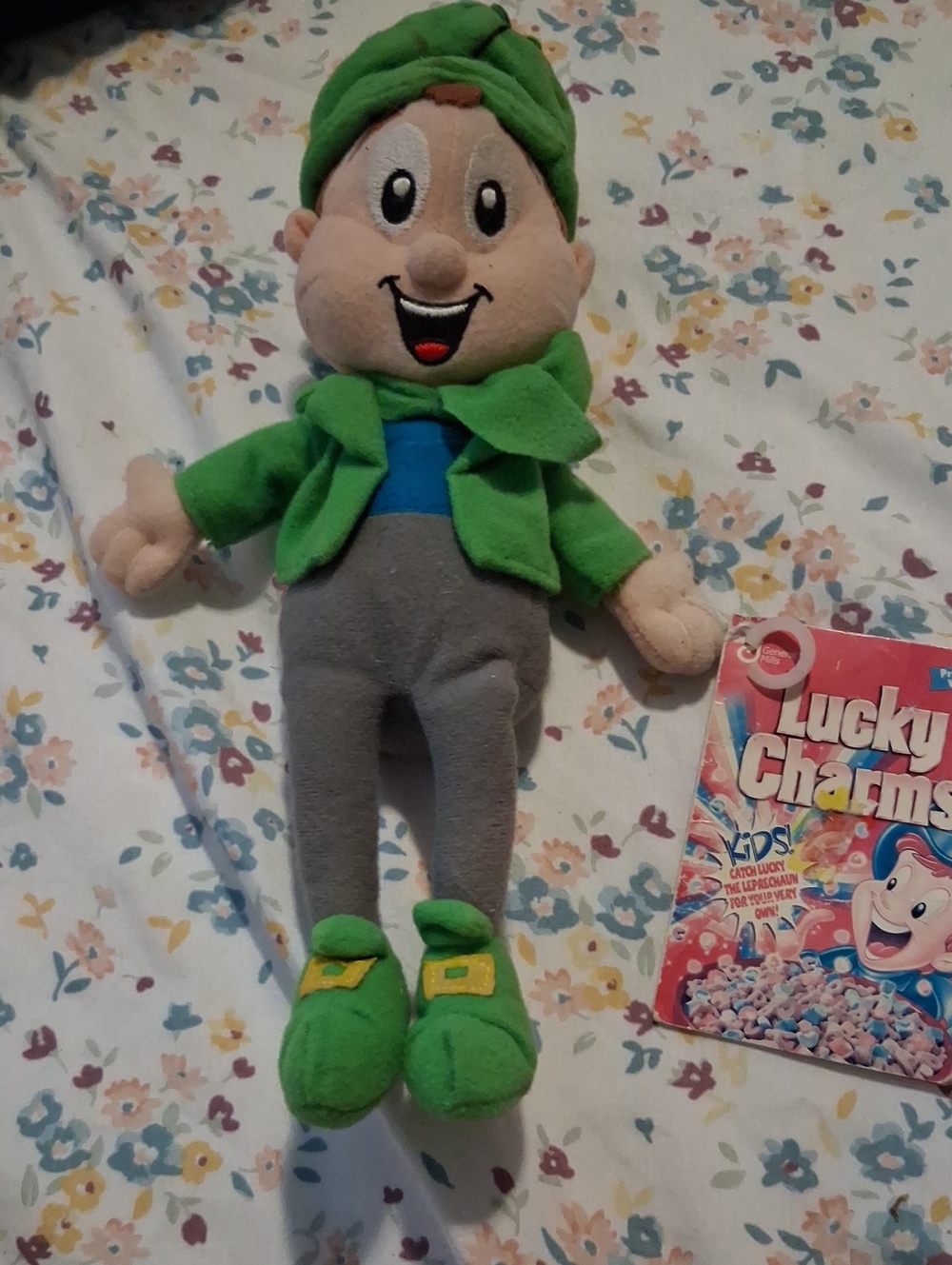 VINTAGE BNWT Green Plush Lucky Charm Leprechaun - Soft Kids Plush Toy